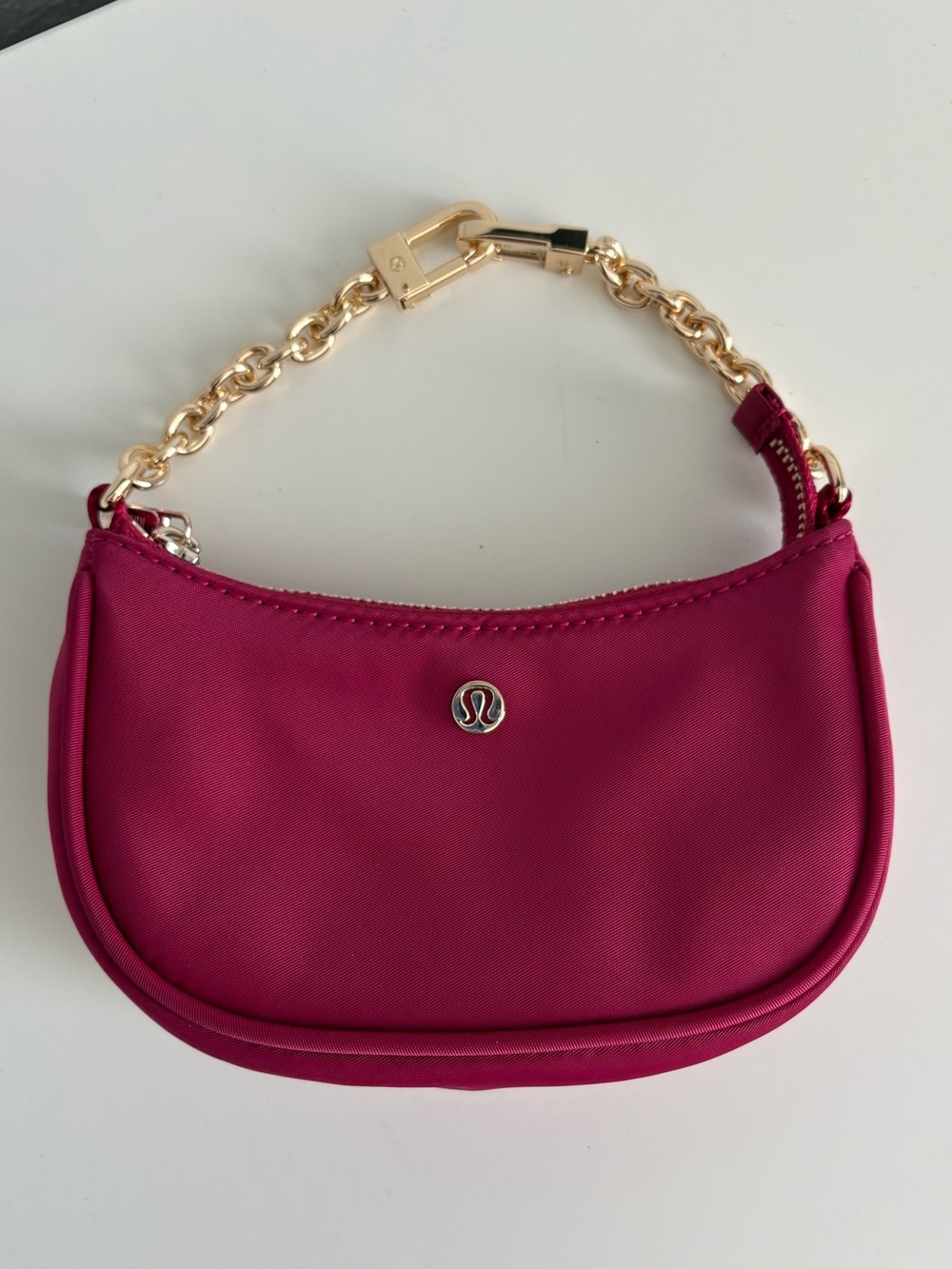 City Essentials Nano Shoulder Bag